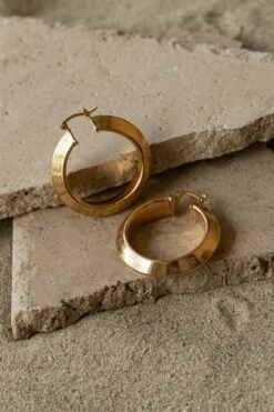Gold Elan Hoop Earrings