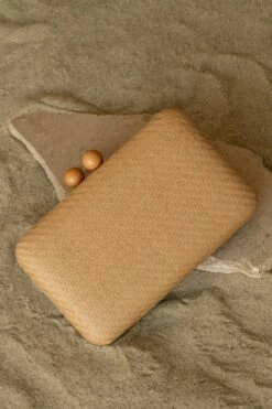 Natural Olli Clutch Bag