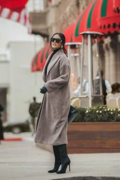 Acorn Chelsie Longline Coat 41 Acorn Chelsie Longline Coat -Jluxlabel Shop ITSALIFESTYLE2022 44