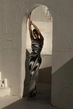 Black Chasing Dawn Maxi Dress