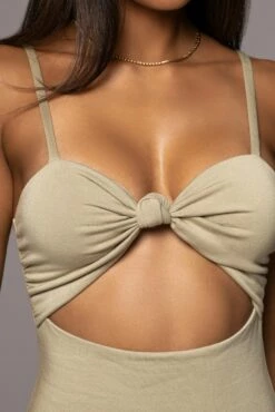 Moss Midnight Memories Midi Dress 28 Moss Midnight Memories Midi Dress -Jluxlabel Shop PRODUCT AUG102022 217