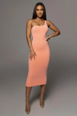 Peach Zuzanna Cutout Dress 11 Peach Zuzanna Cutout Dress -Jluxlabel Shop PRODUCT AUG102022 35