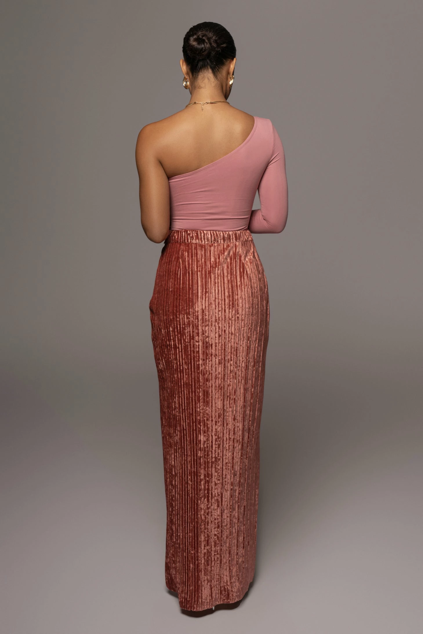 Rose Krisana Velvet High Slit Skirt 7 Rose Krisana Velvet High Slit Skirt - Image 5