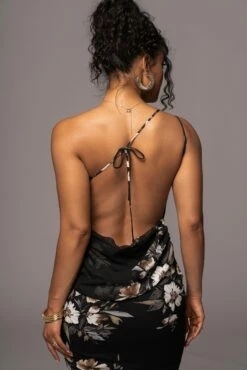 Grey Floral Treasure One Shoulder Dress 12 Grey Floral Treasure One Shoulder Dress -Jluxlabel Shop PRODUCT JUL112023 CHIFFON 42