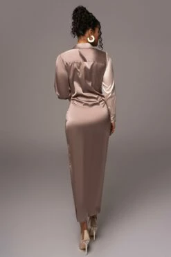 Taupe Color Block Satin Midi Dress 25 Taupe Color Block Satin Midi Dress -Jluxlabel Shop PRODUCT JUL112023 NEWARRIVALS 158