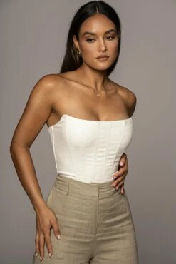 White Fenix Reversible Linen Corset 27 White Fenix Reversible Linen Corset -Jluxlabel Shop PRODUCT JUNE42021 130