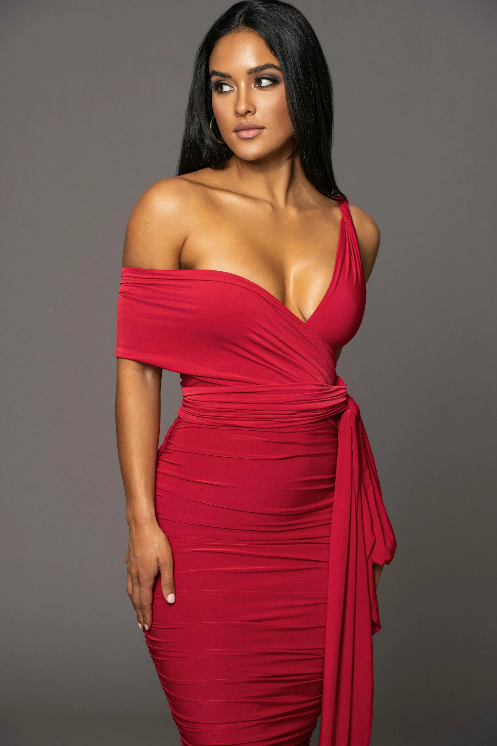 Ruby Edge Of Romance Midi Dress 4 Ruby Edge Of Romance Midi Dress - Image 3