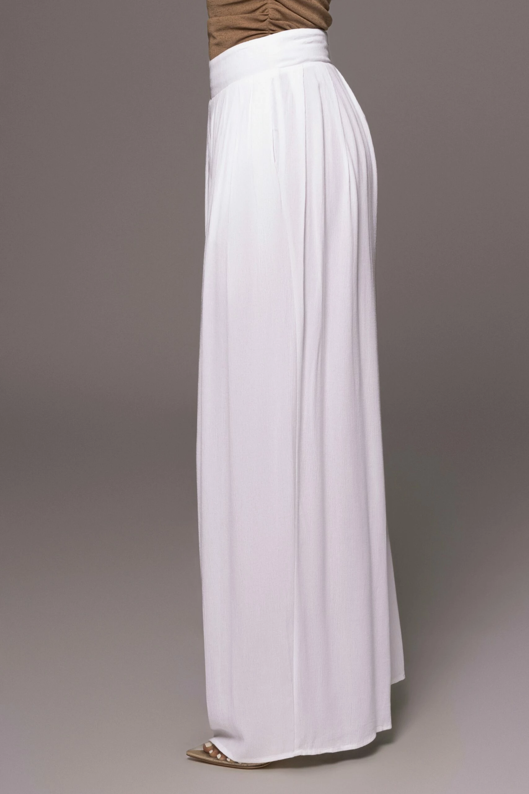 White After Sunset Pleated Pants 11 White After Sunset Pleated Pants - Image 9