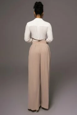 White Drift Away Linen Wrap Top 18 White Drift Away Linen Wrap Top -Jluxlabel Shop PRODUCT MAY232023 JUNEDROP1 74 182d7c79 c20b 4377 8306 08965d476d7f