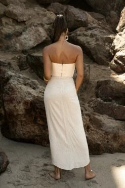 Natural Saylor Linen Sarong -Jluxlabel Shop SUMMER5 PART1 57 379da588 933a 4b11 97b8 a7f81621769c